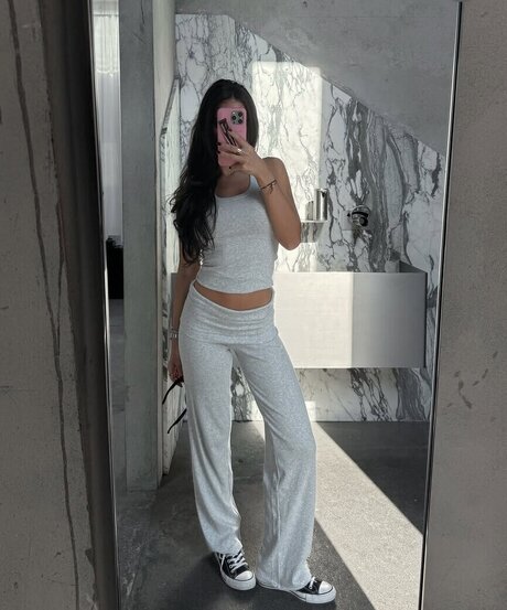 Zoe Liss exclusive star pic