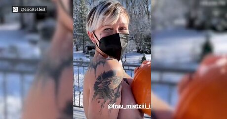 Edith Stehfest model top img