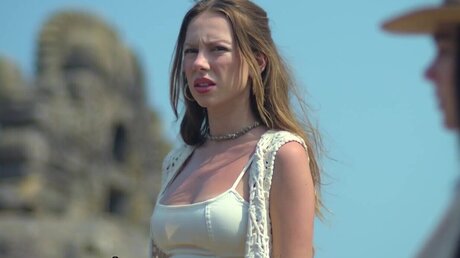 Ester Exp sito nudes star pics