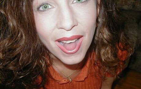 Redclouds Leigh nice actress archive