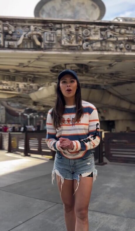 Lauren Mary Kim high quality actress photo