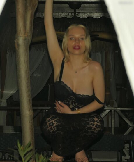 Leni Bahr nice star galleries