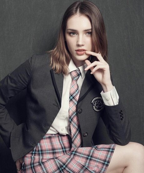 Mary Amber adult model pics