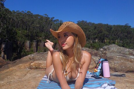 Ky9le model best pics