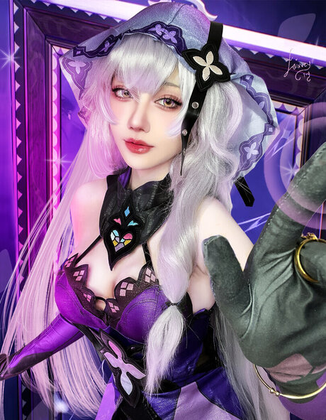 Faixvey nice actress img