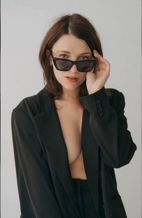 Iris Mareike Steen star best image