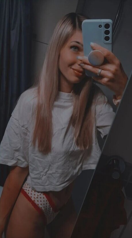 its sunny93 top pornstar picture