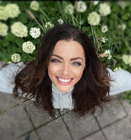 Anne Menden model nude images