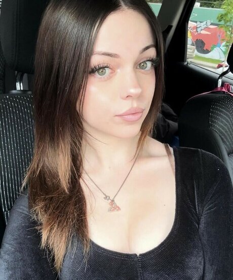 Zion Diamond nice pornstar pictures