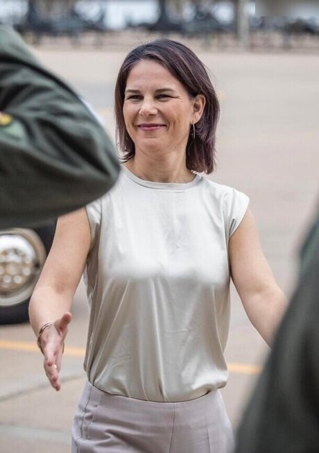 69 ex girlfriend onlyfans sexy pics