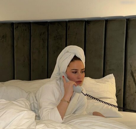 Kim Sara model pretty galleries