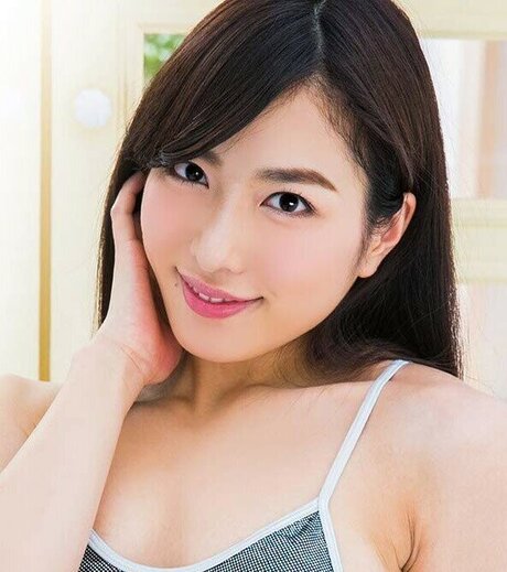 Jun Mizukawa sexy pornstar photos