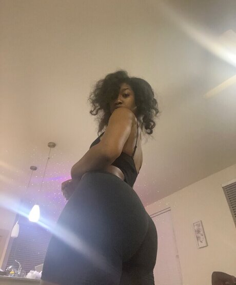 Thefricanbeauty star perfect image