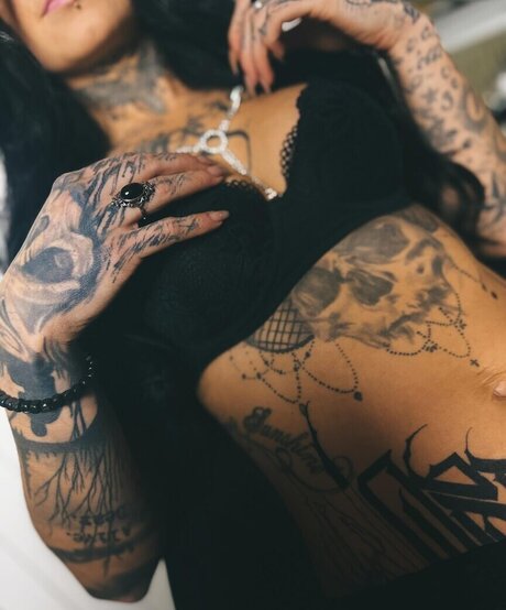 inked 93 naked model galleries