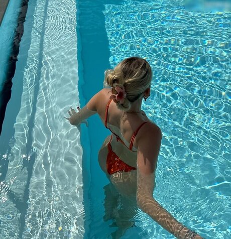 Lillimsr model sexy picture