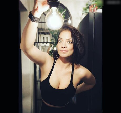 FreakinMagical hd model gallery