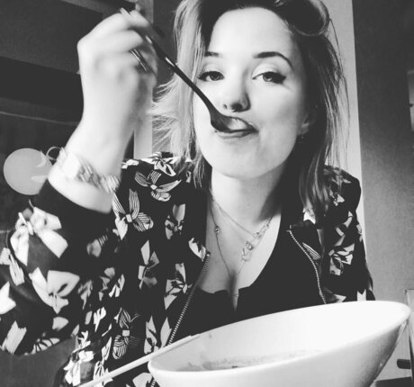 FreakinMagical model hd photo