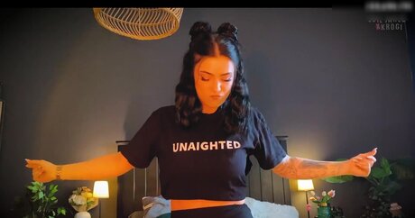 FreakinMagical hot star pic