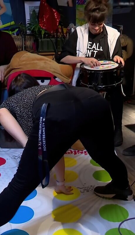 FreakinMagical sexy pornstar image