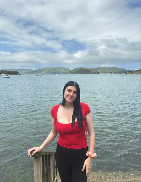 sophoalicexo model nude pic