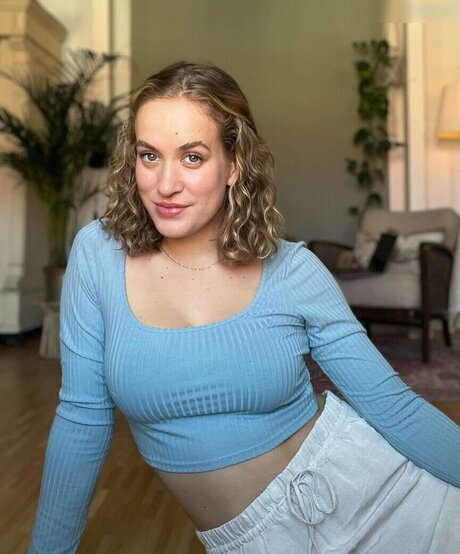 Justleo pornstar pretty pic