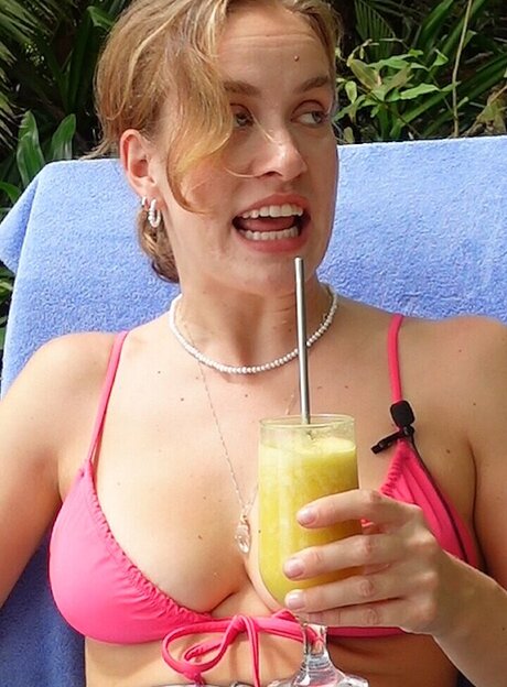 Justleo star exclusive photo