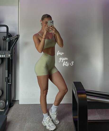 Lina D ren star nice photos