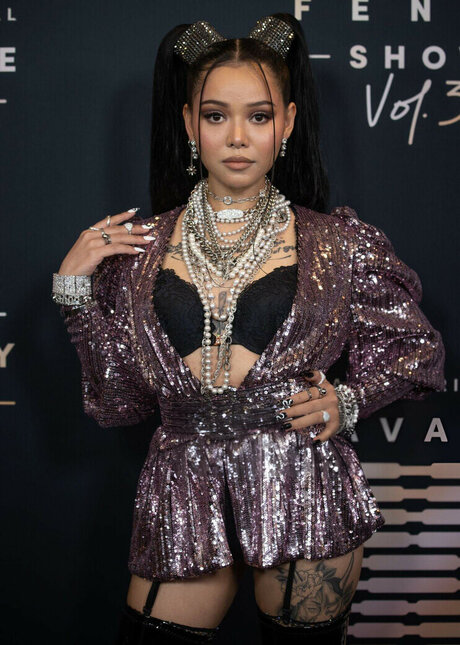 Bella Poarch erotic actress archive