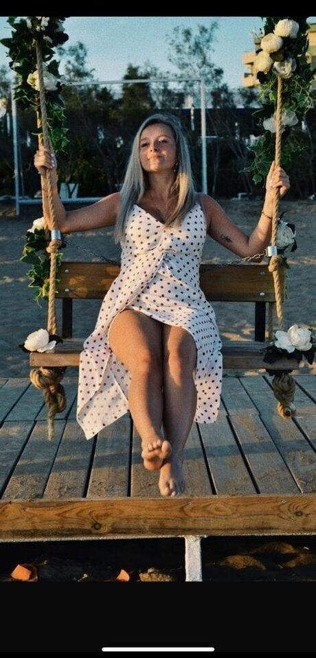 MinusElf pornstar beautiful pic