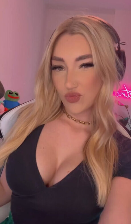 Starletnova xxx model gallery