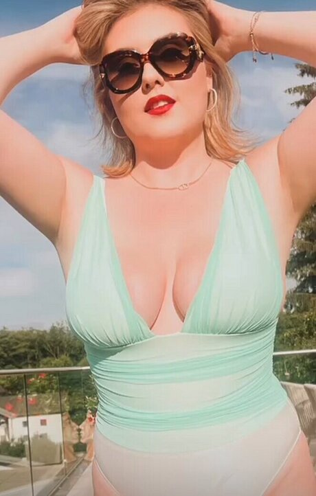 JohannaMuellner exclusive model images