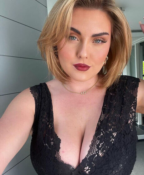 JohannaMuellner pornstar top pics