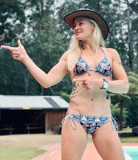 Valentina Shevchenko nudes model picture