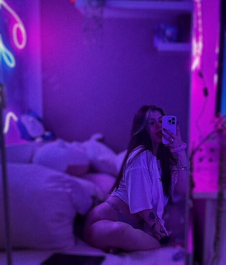 Feneliactx naked actress archive