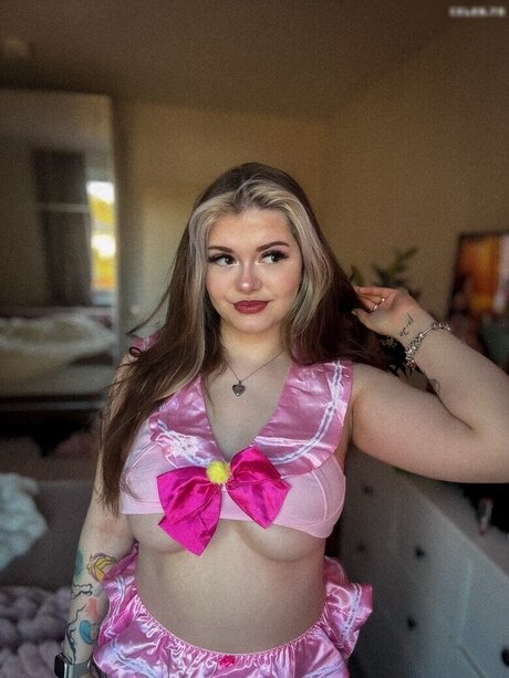 Feneliactx pornstar top img