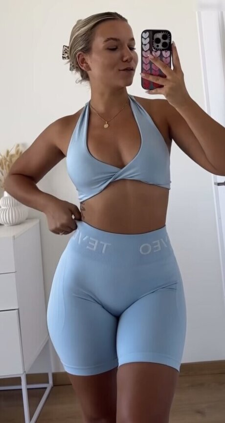 Alina Wachinger star high quality picture