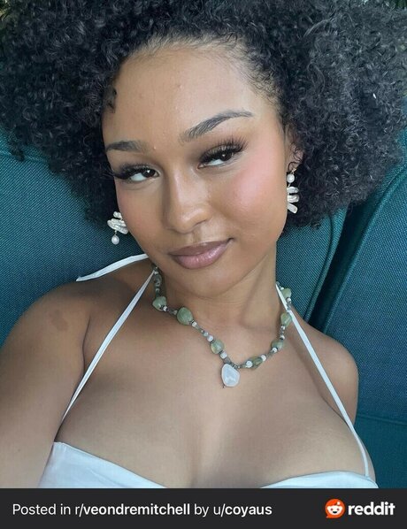 veondremitchell star pretty picture