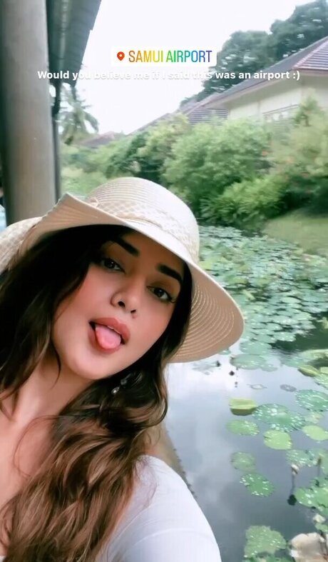 Steffi Cyrill model erotic pictures