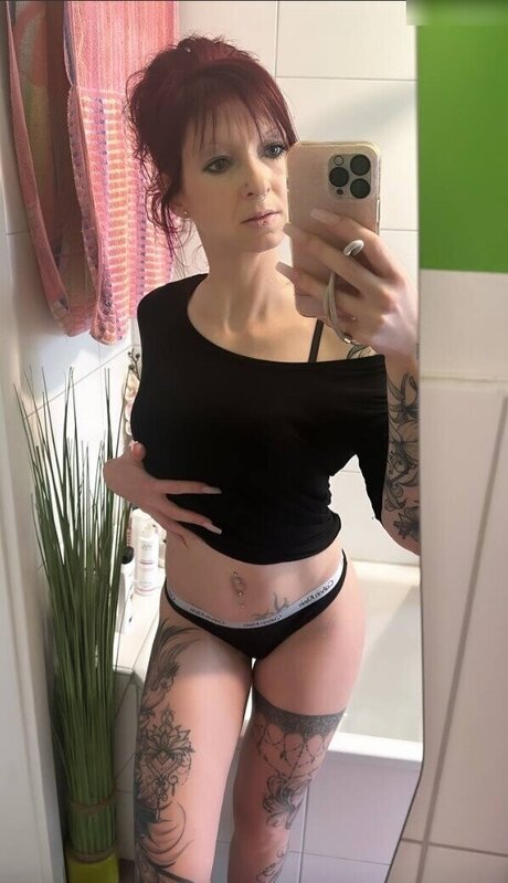 Nicole Anna free star galleries