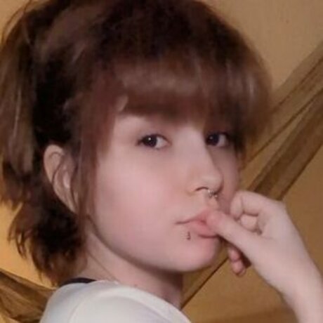 Addison Ambrose beautiful star photo