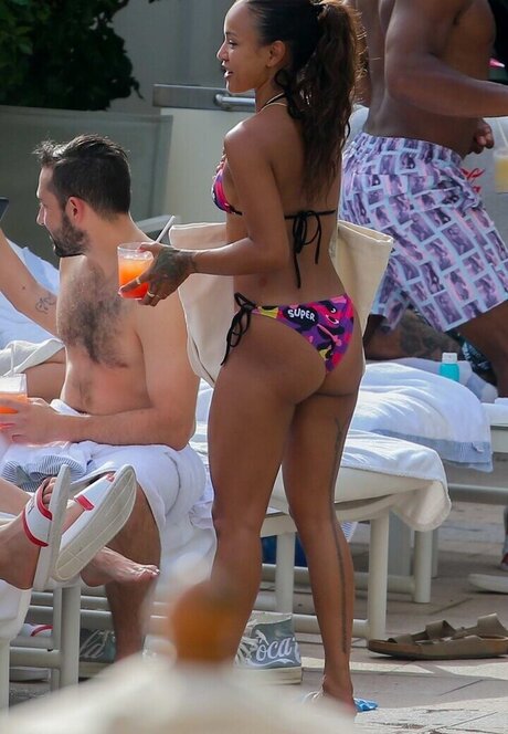 Karrueche Tran star nice photos