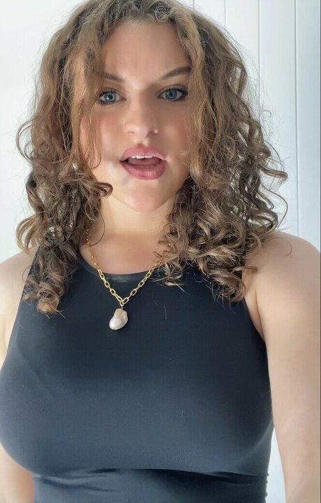 Sabre Norris model sexy images