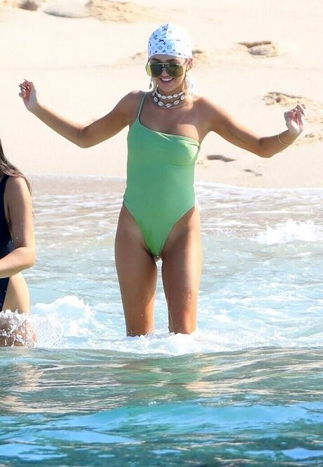 Delilah Hamlin adult actress photo