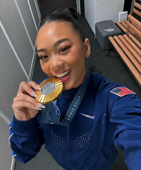 Suni Lee model hd archive