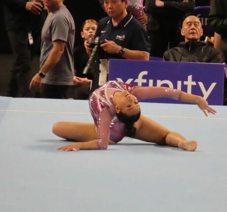 Suni Lee model perfect photos