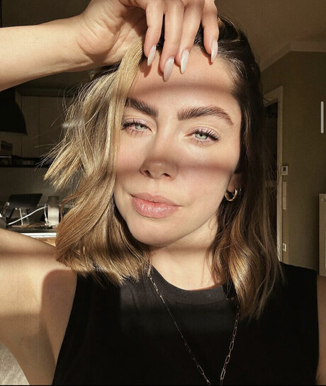 herstoryfeed pornstar exclusive pic