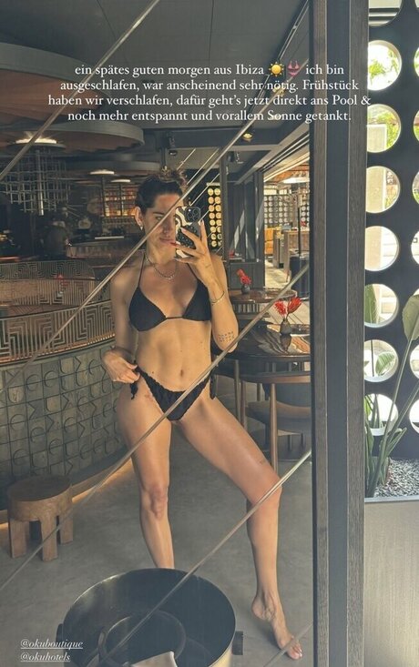 herstoryfeed erotic star image