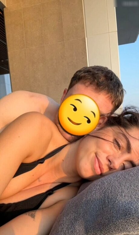 herstoryfeed exclusive model pic