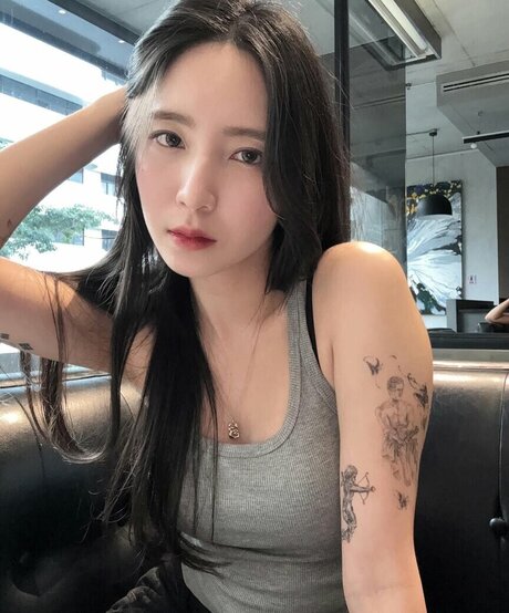 Mena Noona model xxx img