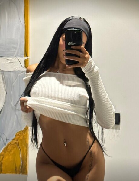 Aalishass Alishakone star erotic pic